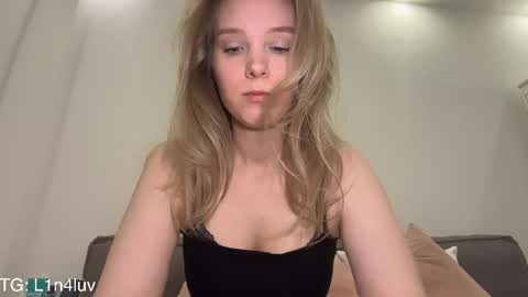 Snapshot of l1n4luv chatting on May 13, 2026, 5:21 pm lina online show from May 13, 2026, 5:21 pm