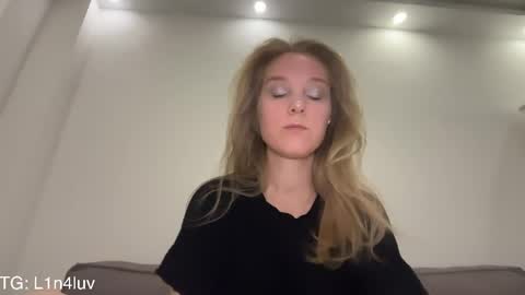 Snapshot of l1n4luv chatting on May 25, 2026, 7:09 pm lina online show from May 25, 2026, 7:09 pm
