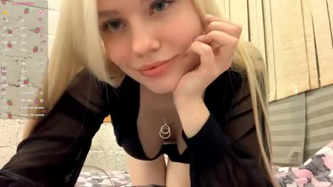 Snapshot of l1sa_bun chatting on June 9, 2026, 6:30 pm Alice online show from June 9, 2026, 6:30 pm