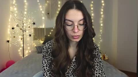 Margo  online show from January 14, 2026, 2:12 pm