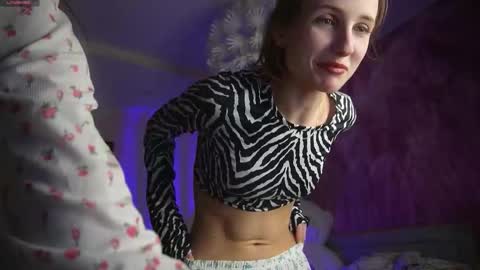 Snapshot of l1tww chatting on November 27, 2025, 11:12 am Malika online show from November 27, 2025, 11:12 am