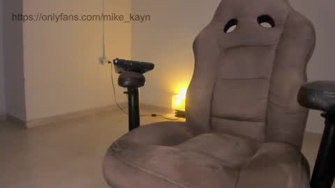 l3m0nb0y_ online show from March 27, 2026, 2:50 pm