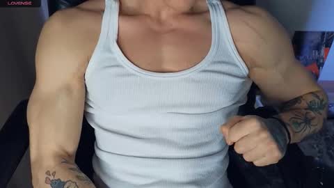 Snapshot of l_adonis_l chatting on January 16, 2026, 8:07 am Adonis online show from January 16, 2026, 8:07 am