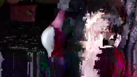 Snapshot of la_lechera_ chatting on December 20, 2025, 2:02 pm la_lechera_ online show from December 20, 2025, 2:02 pm