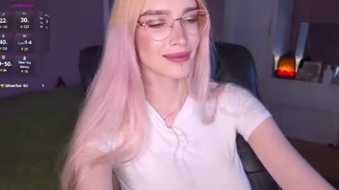 Evie online show from July 28, 2026, 2:24 pm