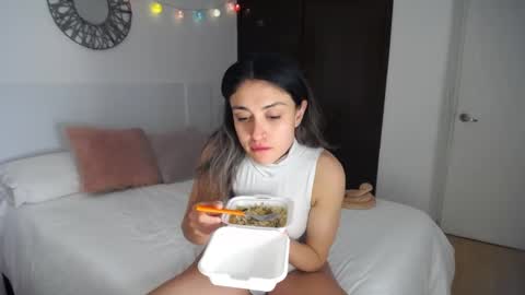 Catalina online show from April 19, 2026, 5:29 am