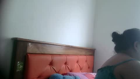 Snapshot of la_wuaifu1 chatting on June 21, 2026, 6:54 pm la_wuaifu1 online show from June 21, 2026, 6:54 pm