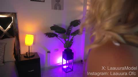 Only Fans  laauura online show from February 21, 2025, 10:26 pm