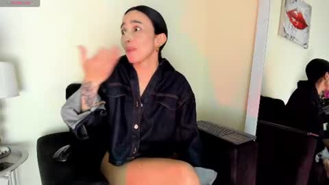 Snapshot of lace_victoria chatting on July 15, 2026, 12:38 am lace_victoria online show from July 15, 2026, 12:38 am