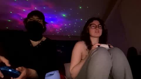 lacedinsin online show from April 14, 2026, 3:01 am