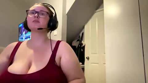 laceybaby20 online show from December 2, 2025, 1:55 am