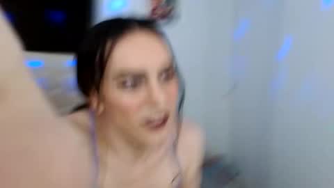 Lacey Phoenix online show from September 30, 2025, 2:38 am