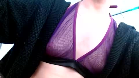 Lacey Phoenix online show from March 14, 2026, 3:23 am