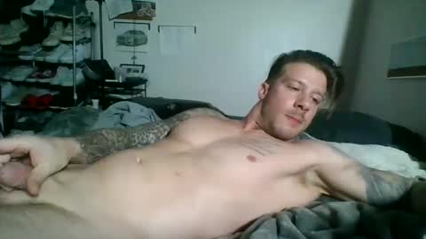 lacrioxcum18 online show from December 23, 2024, 2:56 am