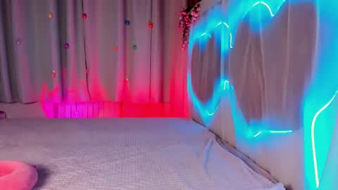 Snapshot of lada2k4 chatting on July 5, 2026, 5:03 am Lada online show from July 5, 2026, 5:03 am