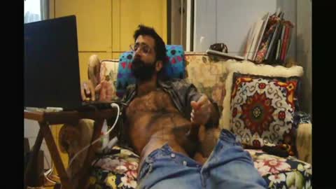 Ali online show from April 14, 2026, 4:02 pm