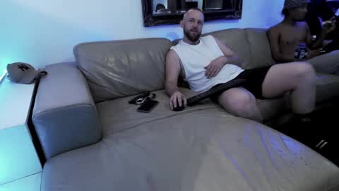 Hectic online show from February 28, 2025, 3:48 am