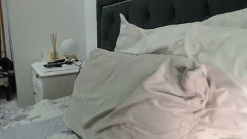 lady____a online show from January 31, 2026, 9:35 pm