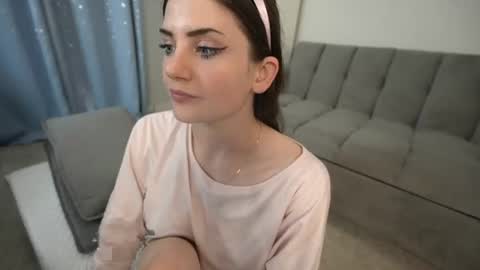 Anna online show from July 11, 2026, 11:39 pm