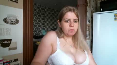 lady cute cat29 online show from October 9, 2025, 3:59 am