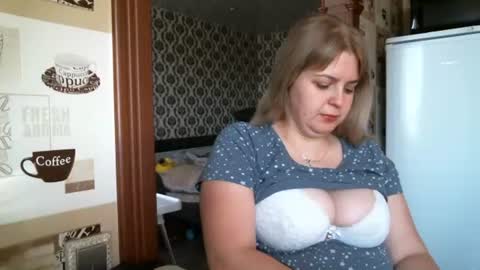 lady cute cat29 online show from October 21, 2025, 2:34 am