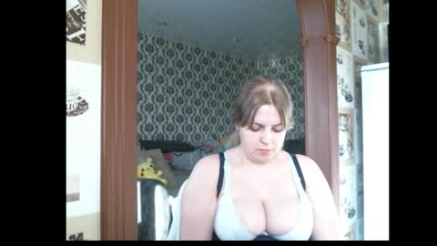 Snapshot of lady_cute_cat chatting on February 19, 2026, 6:20 am lady cute cat29 online show from February 19, 2026, 6:20 am