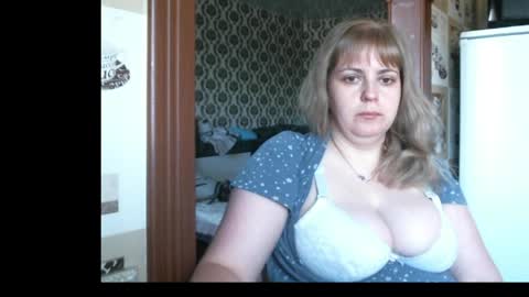 lady cute cat29 online show from June 9, 2026, 2:23 am