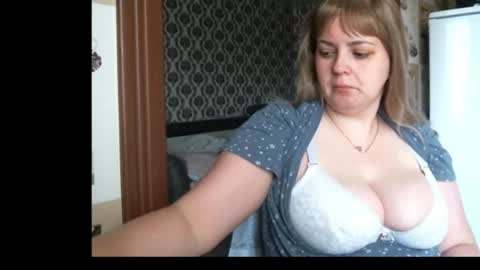 lady cute cat29 online show from June 10, 2026, 3:07 am