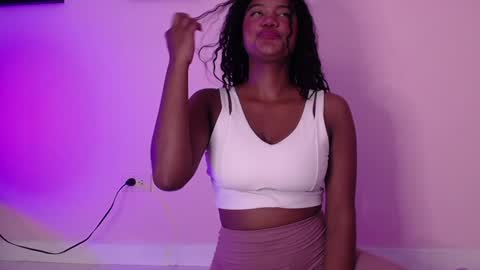 Karla - Instagram   lady karla1 online show from December 24, 2024, 12:11 am