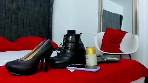 Lady godss online show from January 10, 2025, 3:39 am