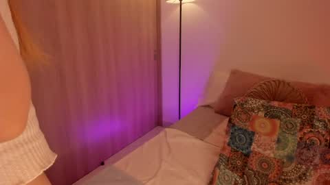 Gaby  online show from March 29, 2026, 11:05 pm