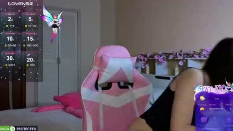 Snapshot of lady_luck18 chatting on August 6, 2026, 1:18 am Olivia online show from August 6, 2026, 1:18 am