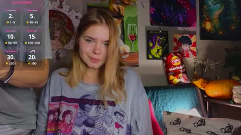 Snapshot of lady_lucky_love chatting on September 13, 2025, 8:52 pm KENDALL NATHANPVT IS OPEN online show from September 13, 2025, 8:52 pm