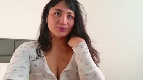    700  1300 -5 online show from May 13, 2026, 2:58 pm