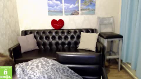 Diana online show from December 17, 2025, 3:18 pm