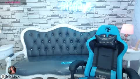 Lady Violet Bridgerton online show from March 3, 2025, 9:59 pm