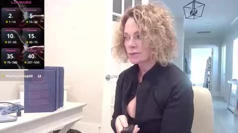 Ladybabs online show from October 17, 2025, 3:47 pm