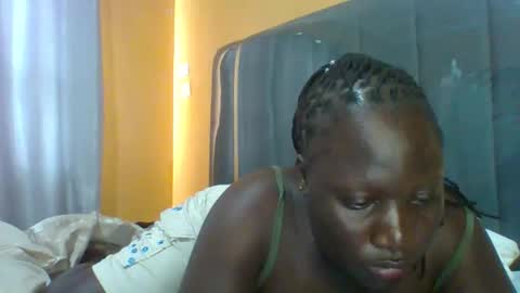 lindah32 online show from January 12, 2026, 11:26 am