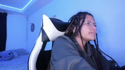  Lady  online show from February 14, 2025, 7:59 am