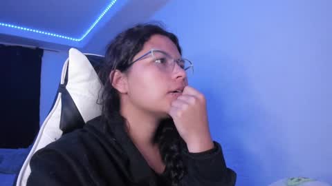  Lady  online show from February 21, 2025, 5:46 am