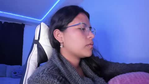  Lady  online show from February 25, 2025, 5:08 am