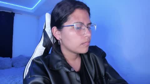  Lady  online show from February 27, 2025, 7:12 am