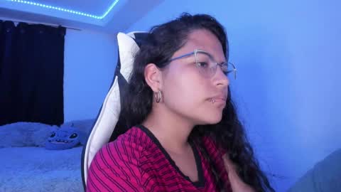  Lady  online show from March 2, 2025, 7:10 am