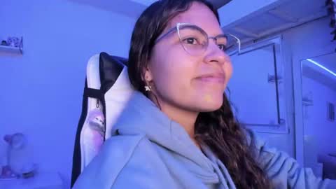 Snapshot of ladybrown_16 chatting on June 23, 2026, 3:04 am Lady online show from June 23, 2026, 3:04 am