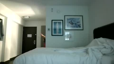 Snapshot of ladycinnabon chatting on February 27, 2025, 1:05 am Stephanie online show from February 27, 2025, 1:05 am