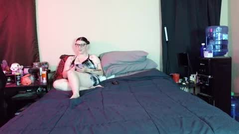 ladyharley828 online show from October 14, 2025, 2:34 am