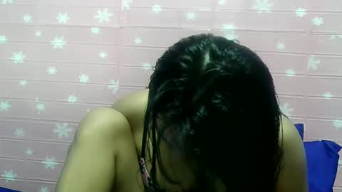 ladyinred201 online show from December 28, 2024, 6:28 am