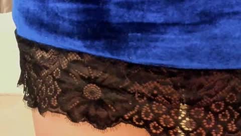 ladyjanyne online show from February 11, 2026, 3:00 am