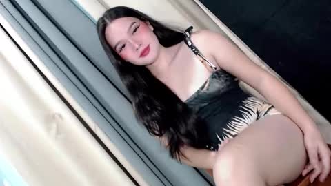 Snapshot of ladylollipop_marls chatting on October 7, 2025, 4:15 pm ladylollipop_marls online show from October 7, 2025, 4:15 pm