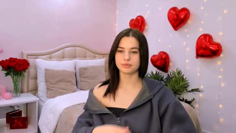 Amelia online show from March 1, 2025, 5:42 am